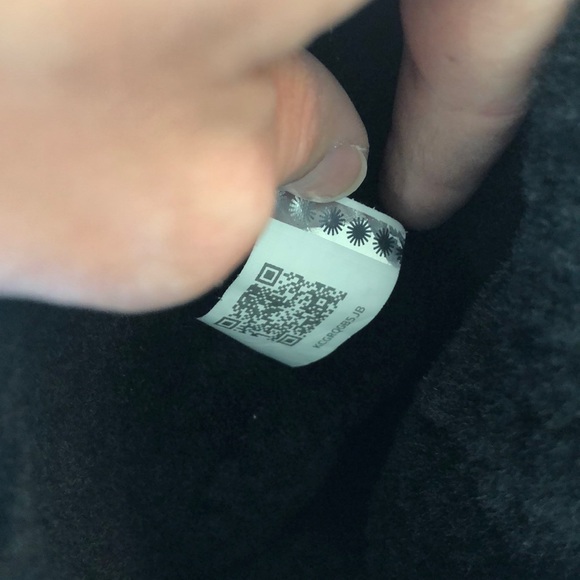 Women’s classic tall Ugg - Picture 5 of 6